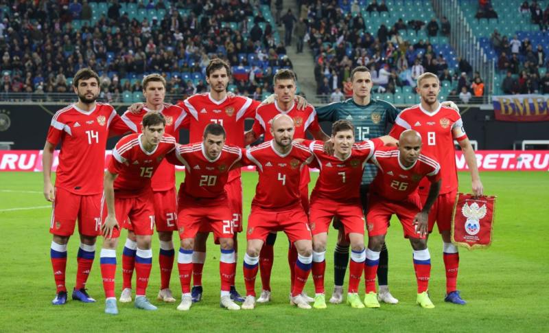 «Краснодар» потерял очки в РПЛ, стал известен состав сборной России на матчи отбора к Евро-2020, «Реал» вернул Зинедина Зидана. Главные новости дня
