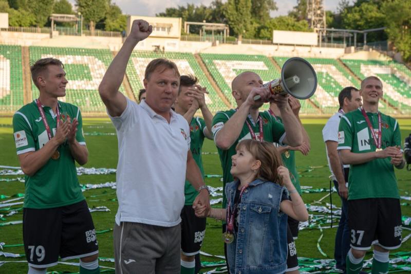 Игорь Колыванов покинул пост тренера «Торпедо»